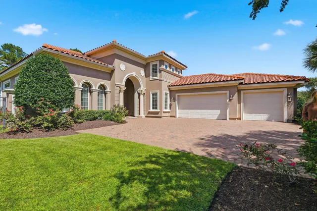 9267 Bellasera Circle
