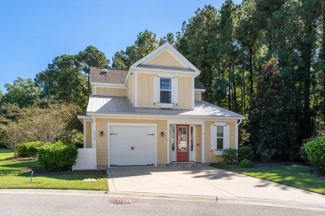 5228 Sea Coral Way
