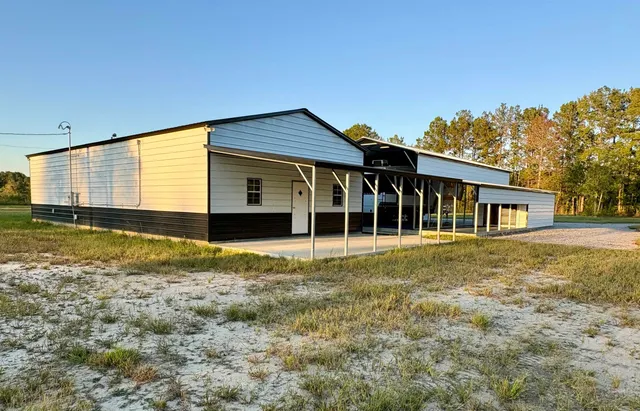 2710 Holly Rd.