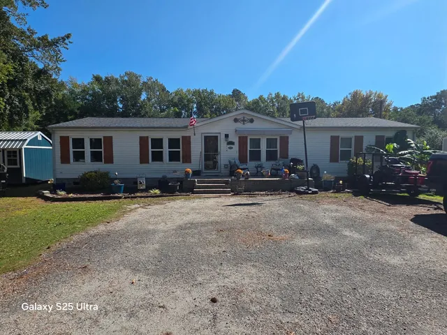 1772 Highway 57 N