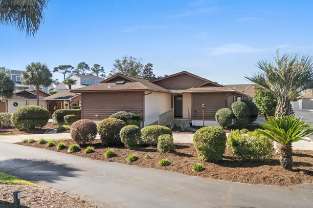624 Cypress Ln.