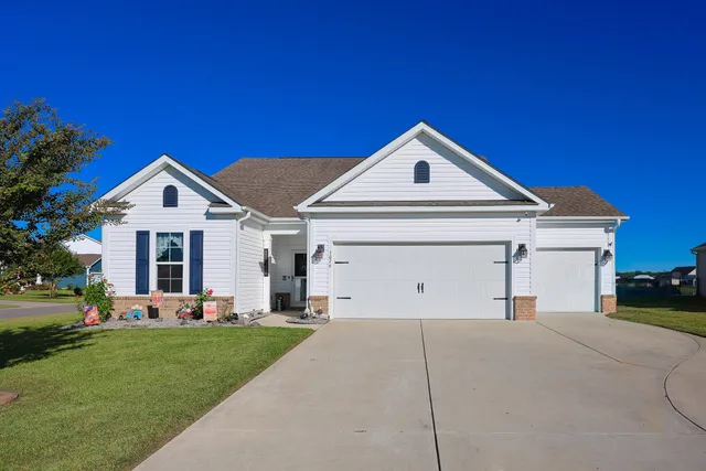 1076 Caprisia Loop
