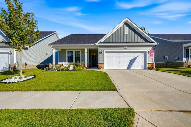 2465 Campton Loop